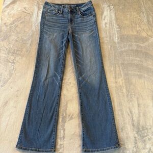 American Eagle Favorite Boyfriend Long Denim Jeans Sz 8